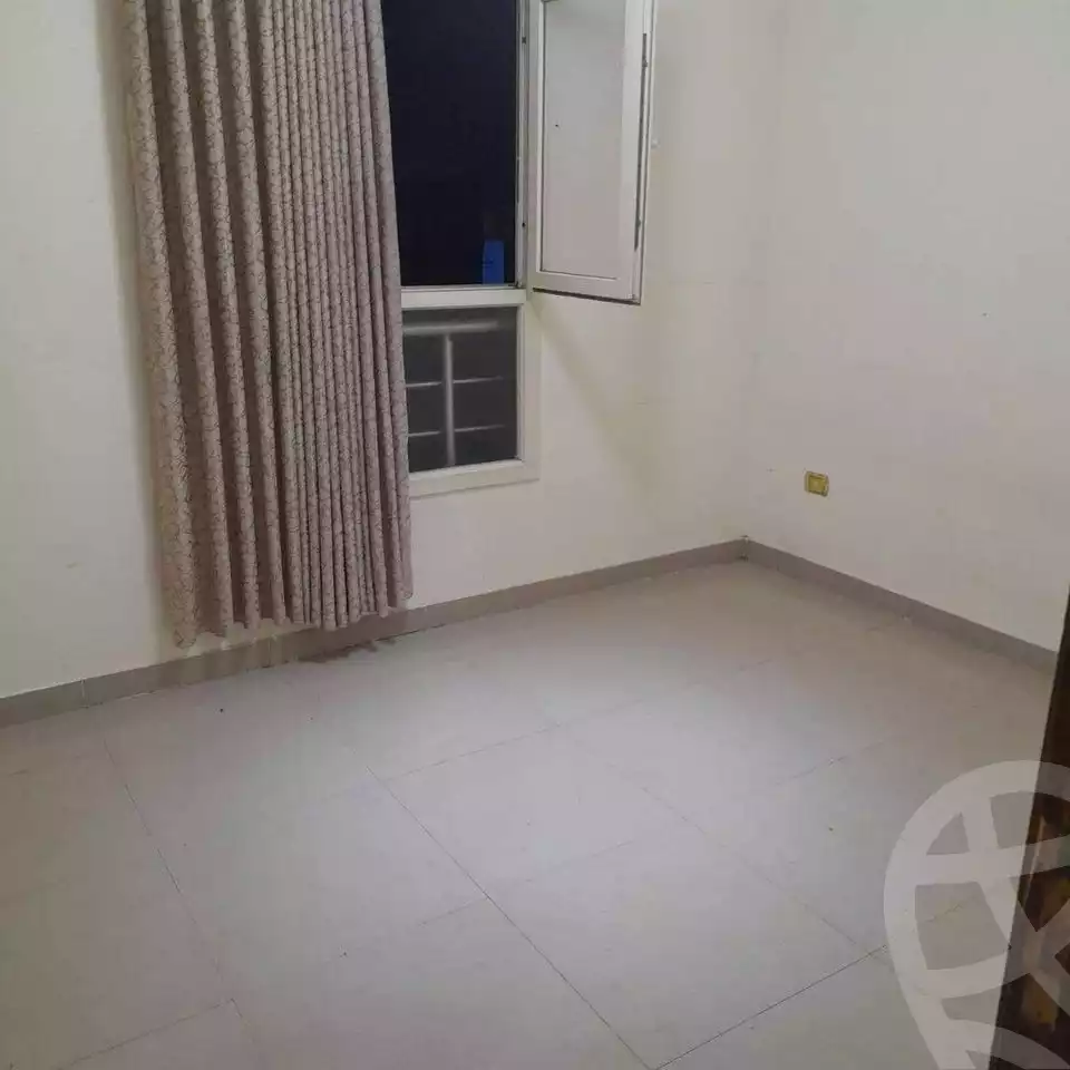 https://aqarmap.com.eg/ar/listing/4162925-for-rent-alexandria-lauran-el-gaish-rd