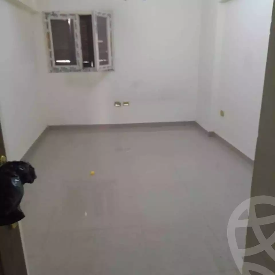 https://aqarmap.com.eg/ar/listing/4162925-for-rent-alexandria-lauran-el-gaish-rd