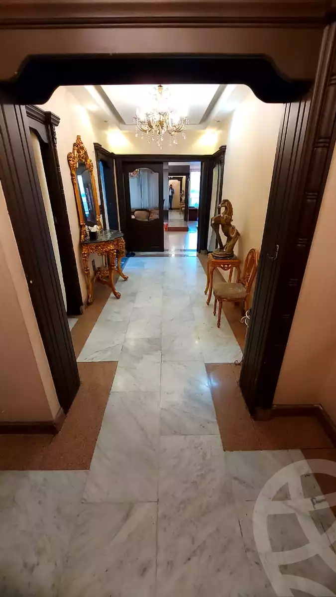 https://aqarmap.com.eg/ar/listing/4163704-for-sale-cairo-el-mohandesen-shareaa-el-hegaz
