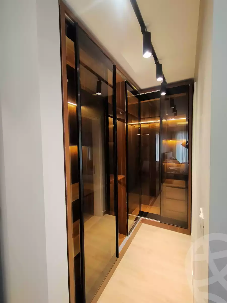 https://aqarmap.com.eg/en/listing/4164405-for-sale-cairo-el-sheikh-zayed-city-compounds-kmbwnd-fyldj-wyst-dr-llttwyr