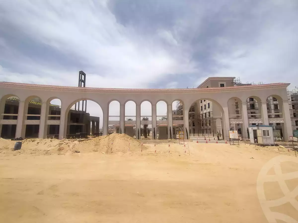https://aqarmap.com.eg/en/listing/4164405-for-sale-cairo-el-sheikh-zayed-city-compounds-kmbwnd-fyldj-wyst-dr-llttwyr
