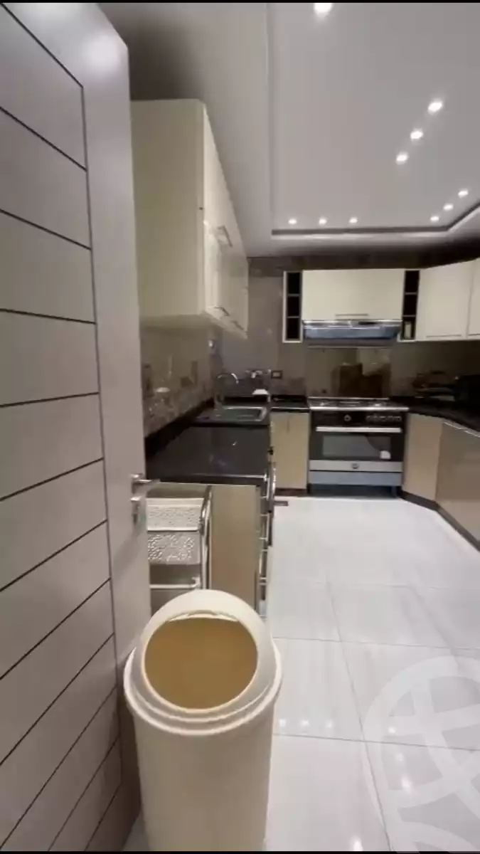 https://aqarmap.com.eg/en/listing/4165569-for-rent-cairo-dokki-mohey-el-din-abo-el-ezz