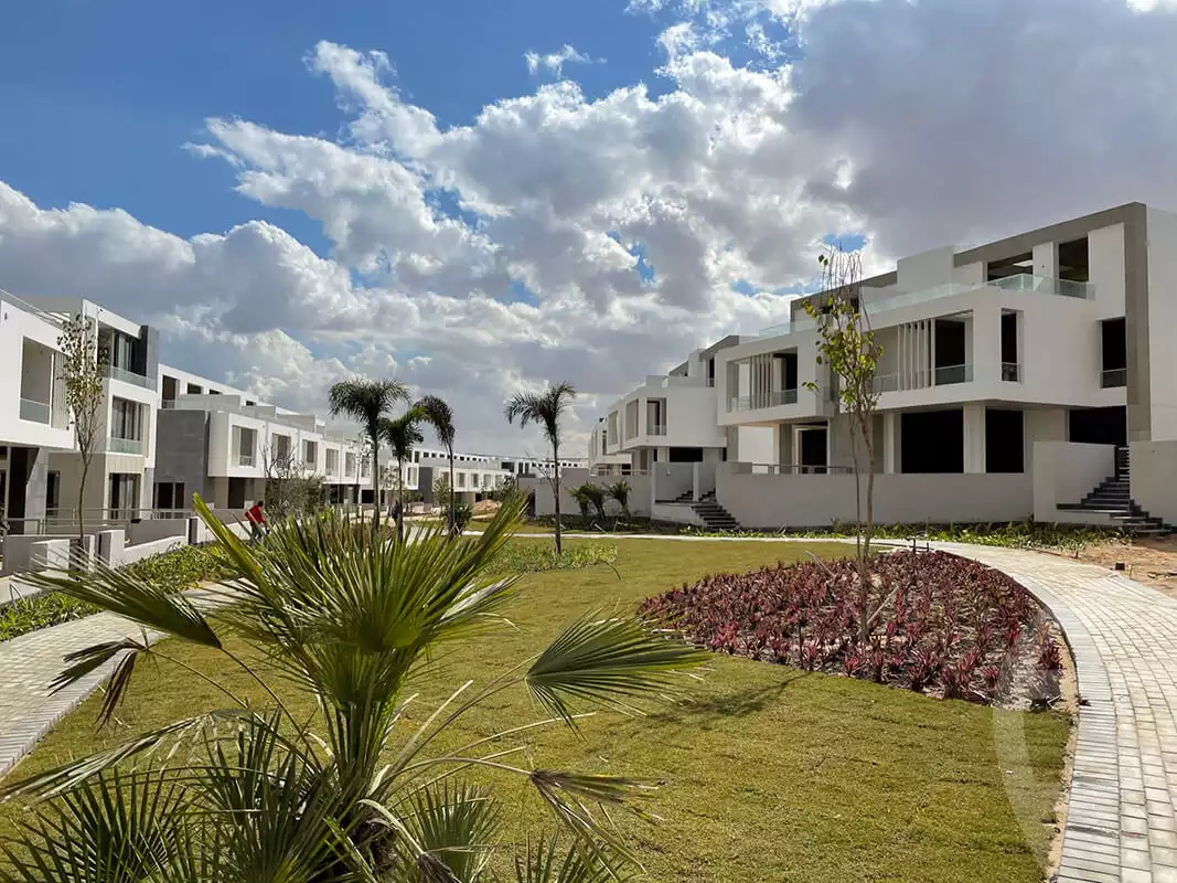 https://aqarmap.com.eg/ar/listing/4168422-for-sale-cairo-alex-cairo-desert-road-kmbwnd-fy-tryq-skndry-lshrwy-joulz-compound-inertia