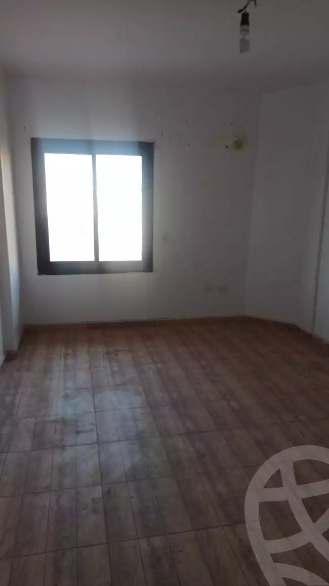 https://aqarmap.com.eg/en/listing/4169618-for-sale-cairo-6th-of-october-compounds-utopia-1