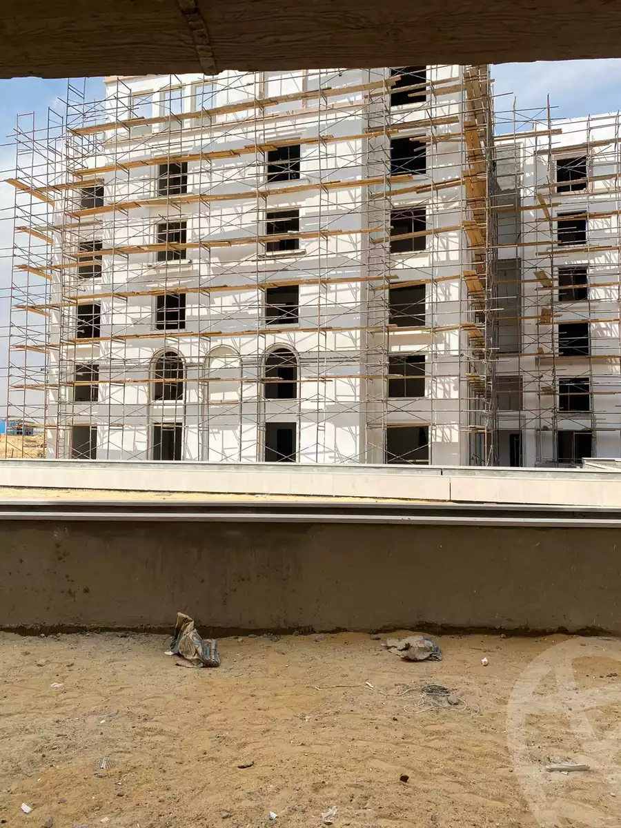 https://aqarmap.com.eg/en/listing/4170303-for-sale-cairo-el-sheikh-zayed-city-compounds-kmbwnd-fyldj-wyst-dr-llttwyr