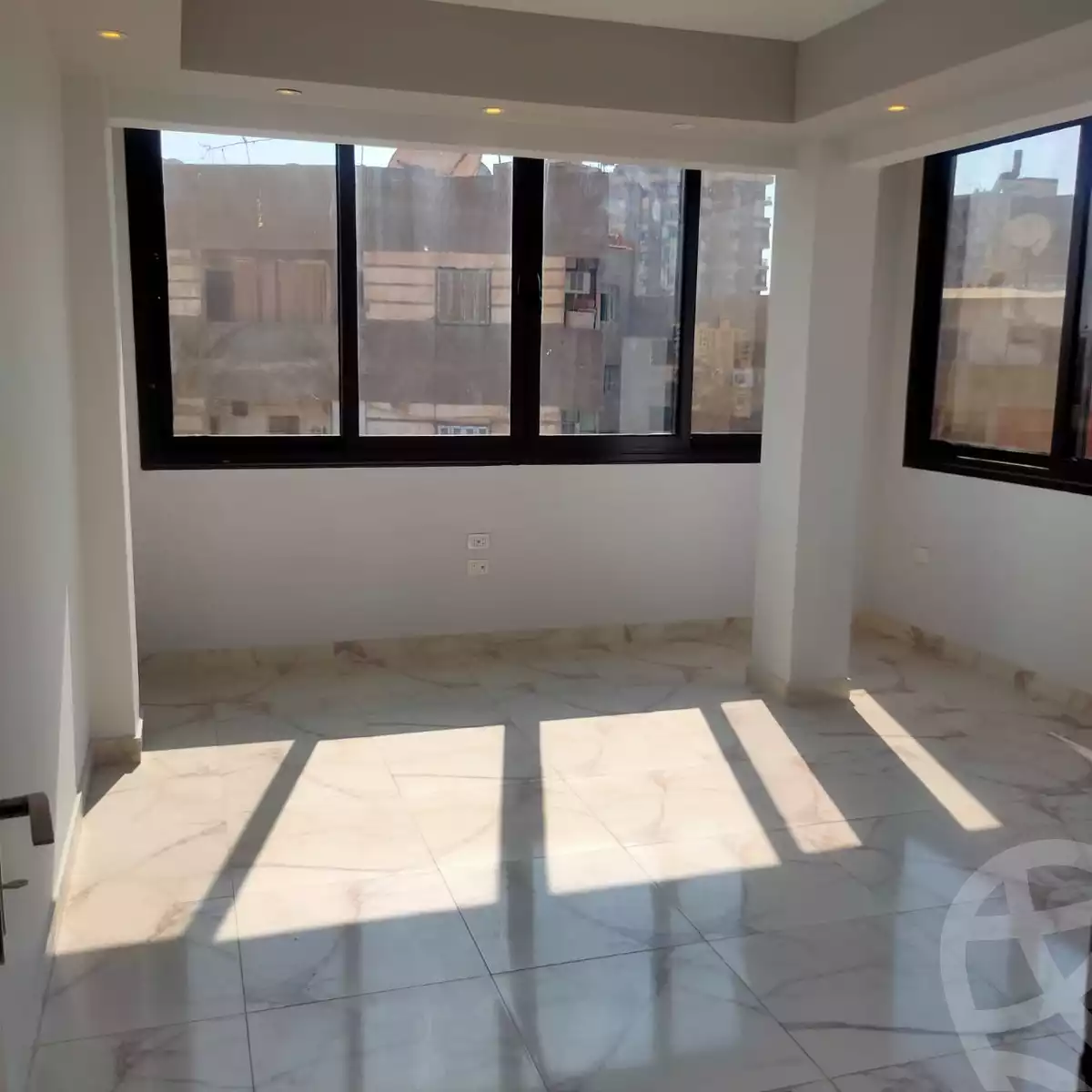 https://aqarmap.com.eg/ar/listing/4171455-for-rent-cairo-heliopolis-el-higaz-square-fareed-semeika-st