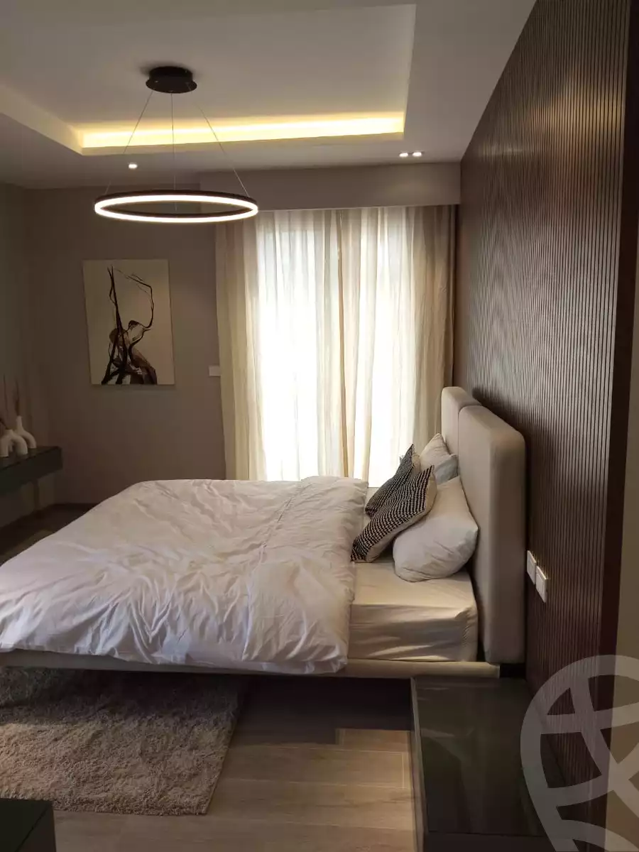 https://aqarmap.com.eg/en/listing/4173408-for-sale-cairo-el-sheikh-zayed-city-compounds-kmbwnd-fyldj-wyst-dr-llttwyr