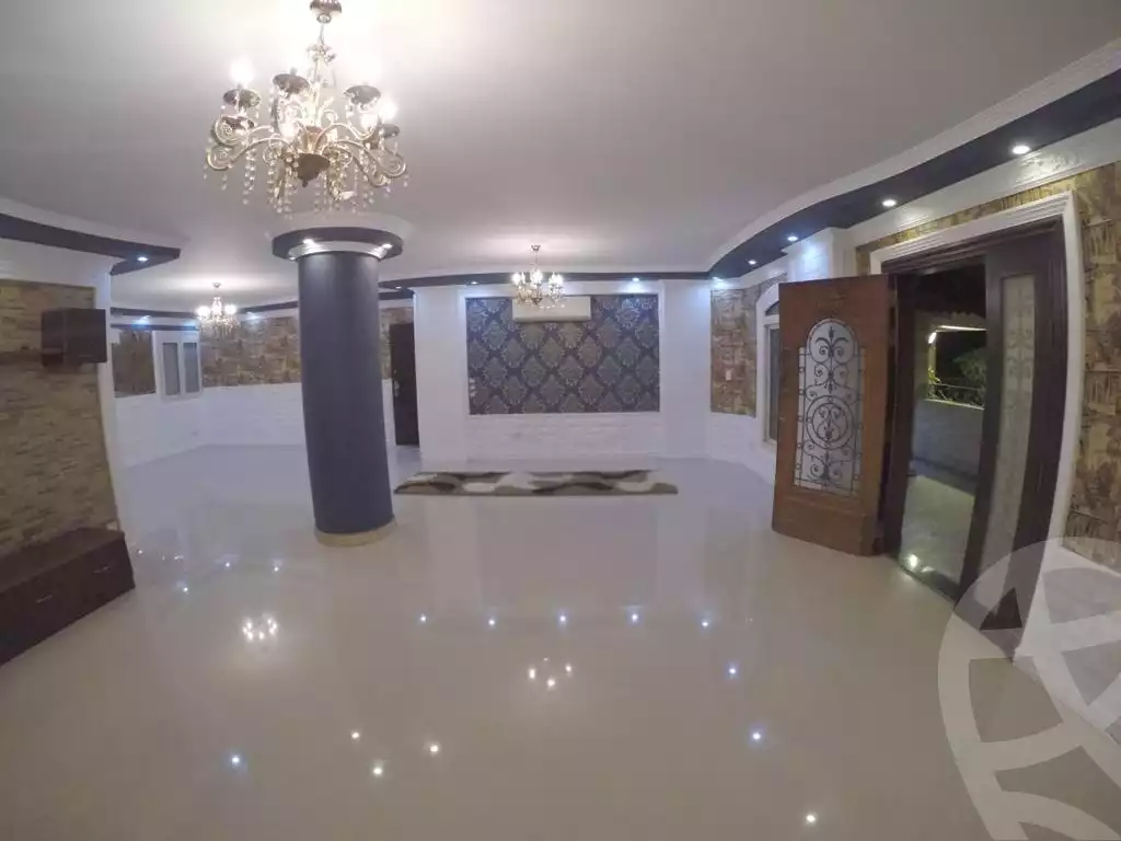 https://aqarmap.com.eg/ar/listing/4173516-for-rent-cairo-new-cairo-compounds-kmbwnd-dh-fyldj-blm-hylz