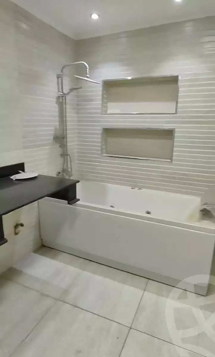https://aqarmap.com.eg/ar/listing/4174213-for-sale-cairo-heliopolis-mntq-fr-y-bmsr-ljdyd