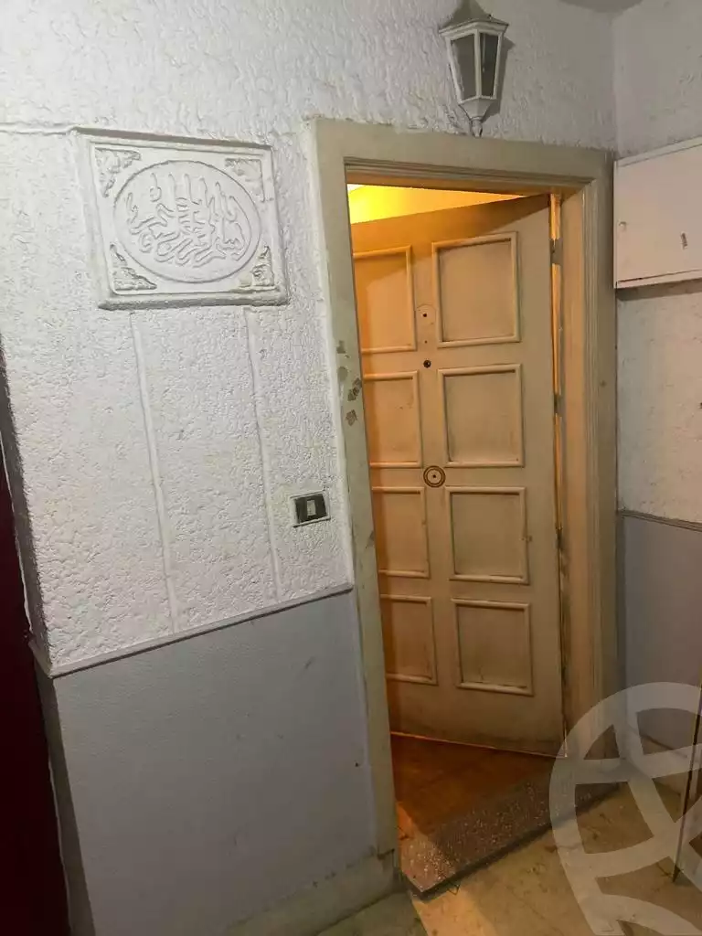 https://aqarmap.com.eg/en/listing/4174305-for-sale-cairo-el-agouza-al-mathaf-al-zerai-st