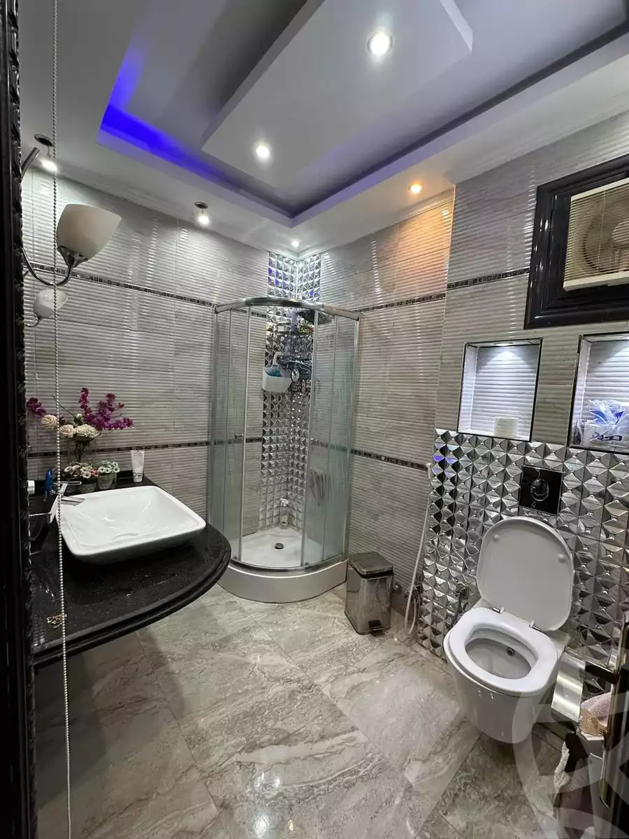 https://aqarmap.com.eg/en/listing/4174578-for-sale-cairo-el-maadi-degla-street-231