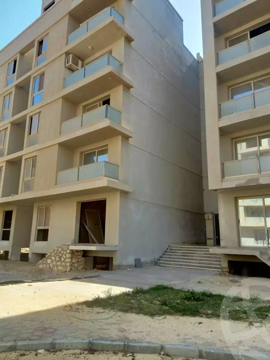 https://aqarmap.com.eg/en/listing/4176752-for-sale-cairo-6th-of-october-compound-creek-park