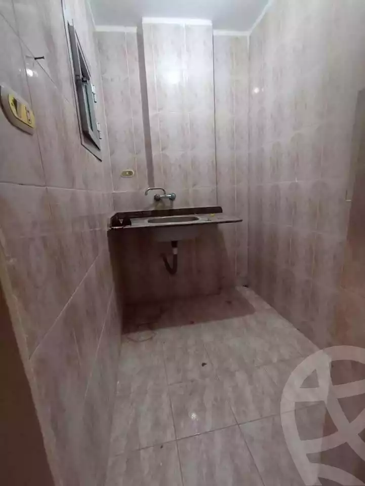 https://aqarmap.com.eg/ar/listing/4178095-for-sale-alexandria-el-hanouvel-mohammed-metwally-el-shaarawy-st