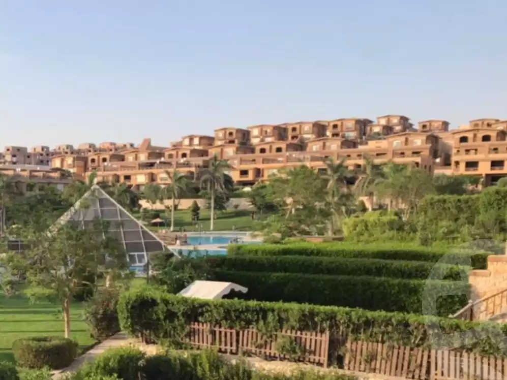https://aqarmap.com.eg/en/listing/4152343-for-sale-cairo-el-sheikh-zayed-city-compounds-in-sheikh-zayed-pyramids-walk