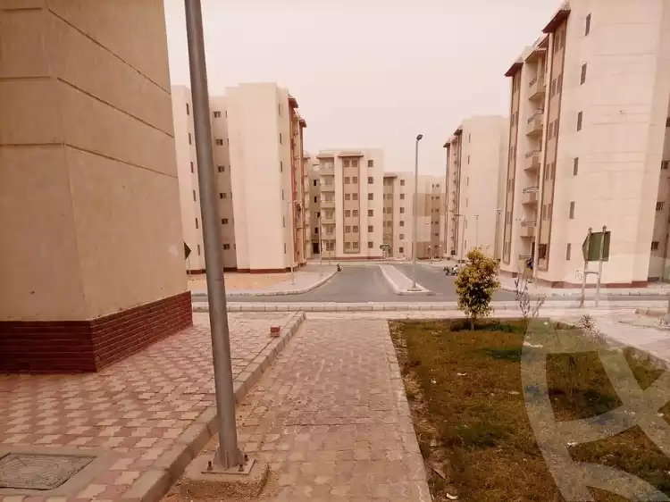 https://aqarmap.com.eg/ar/listing/4154093-for-rent-cairo-6th-of-october-new-october-social-housing-800-acre