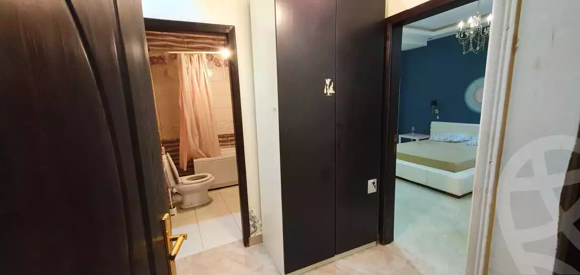 https://aqarmap.com.eg/en/listing/4722537-for-rent-cairo-el-sheikh-zayed-city-compounds-dr