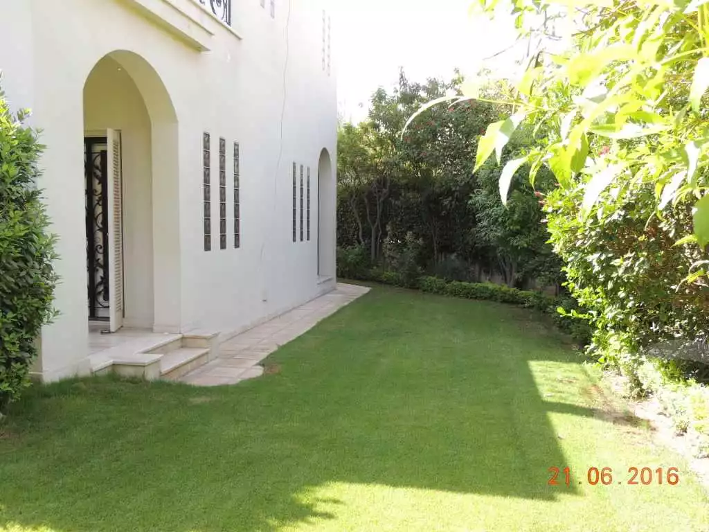 https://aqarmap.com.eg/en/listing/4602111-for-sale-cairo-el-shorouk-lmntq-lts-neighbourhood-2