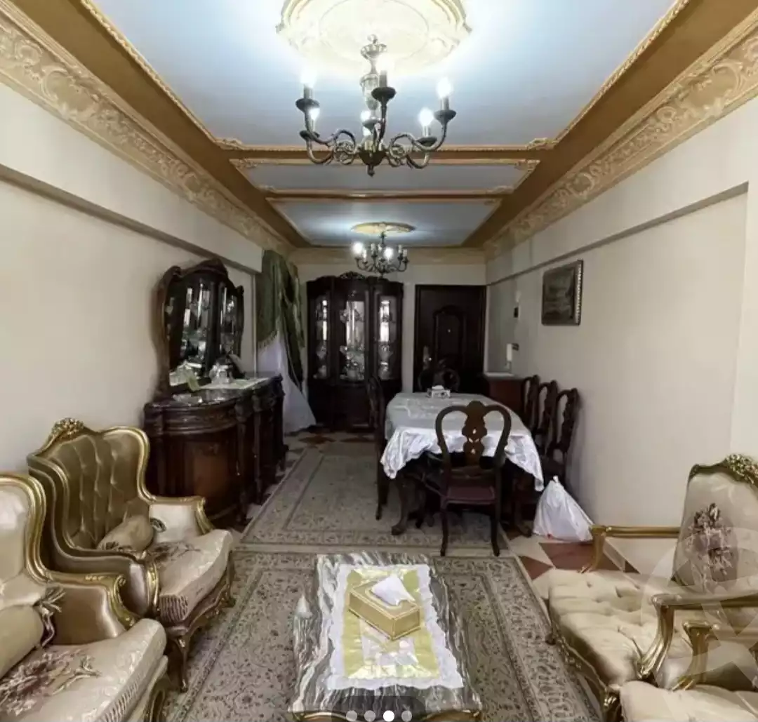 https://aqarmap.com.eg/ar/listing/4183262-for-sale-alexandria-moharram-bey-abd-el-hafez-st