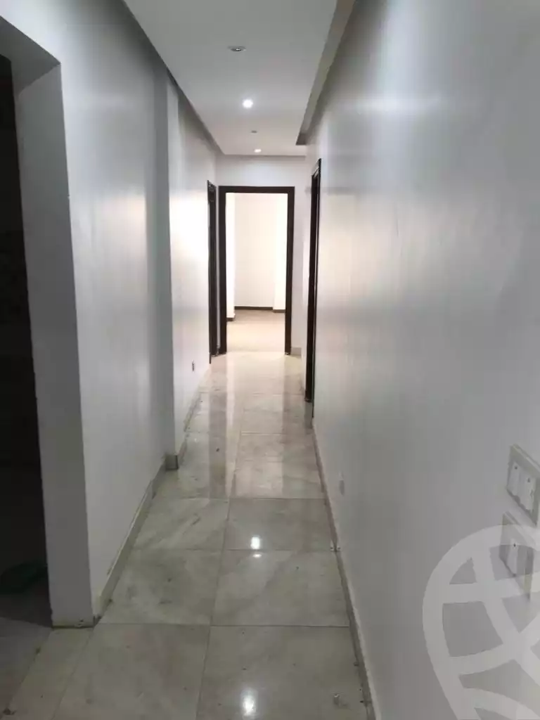 https://aqarmap.com.eg/en/listing/4183833-for-rent-cairo-new-cairo-compounds-the-square