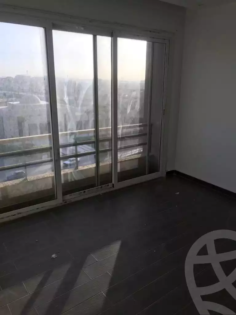 https://aqarmap.com.eg/en/listing/4183833-for-rent-cairo-new-cairo-compounds-the-square