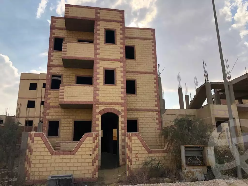 https://aqarmap.com.eg/ar/listing/4184039-for-sale-cairo-6th-of-october-hadaeq-october-ebni-betak-7