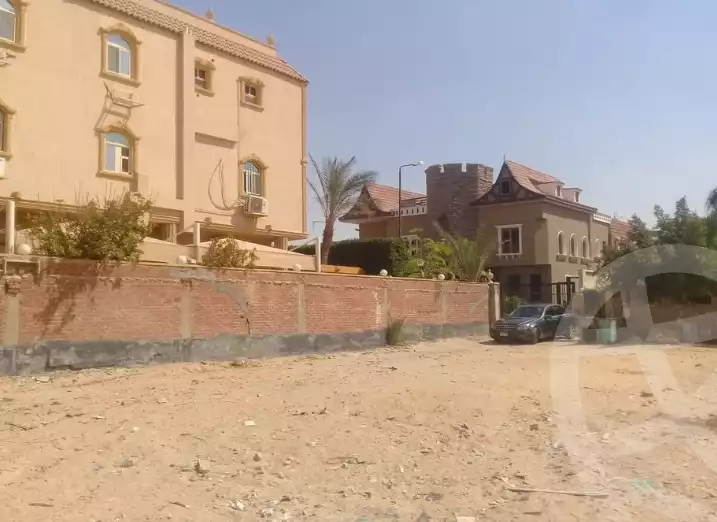 https://aqarmap.com.eg/en/listing/4184044-for-sale-cairo-ismailia-desert-road-golden-park