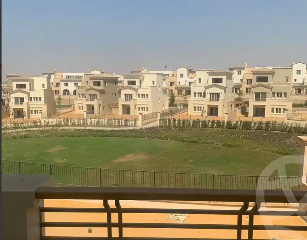 https://aqarmap.com.eg/en/listing/4188081-for-sale-cairo-mokattam-compounds-uptown-cairo