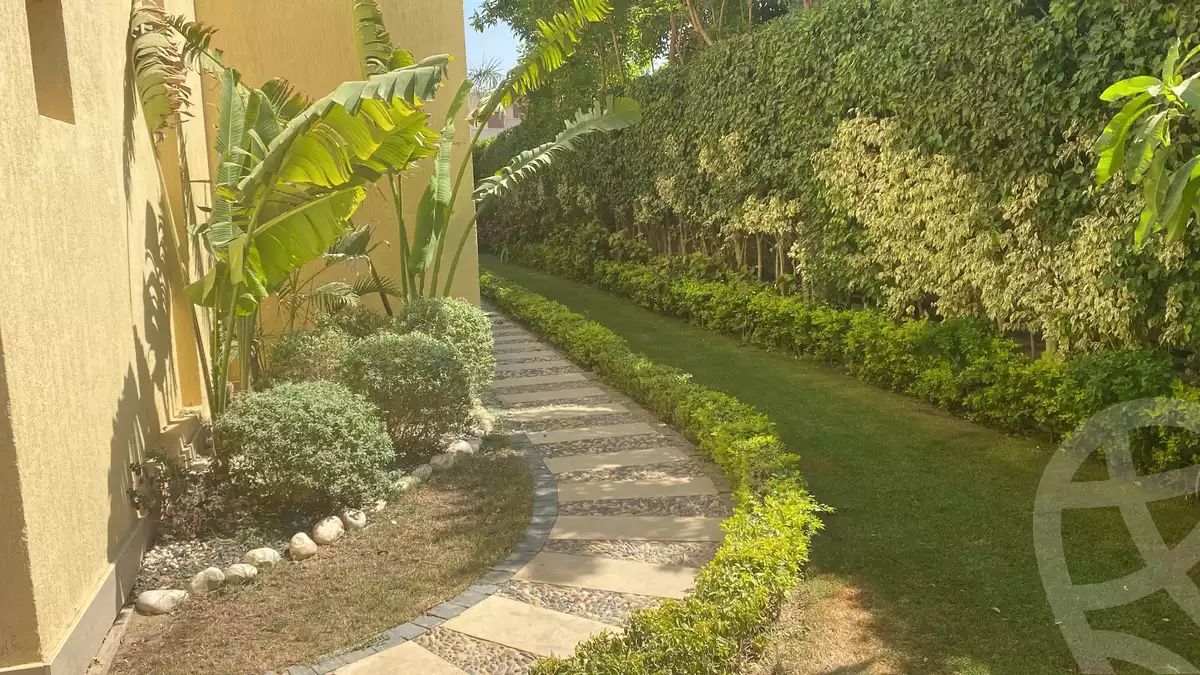 https://aqarmap.com.eg/en/listing/4188677-for-rent-cairo-el-sheikh-zayed-city-compounds-kmbwnd-ljry-swdyk