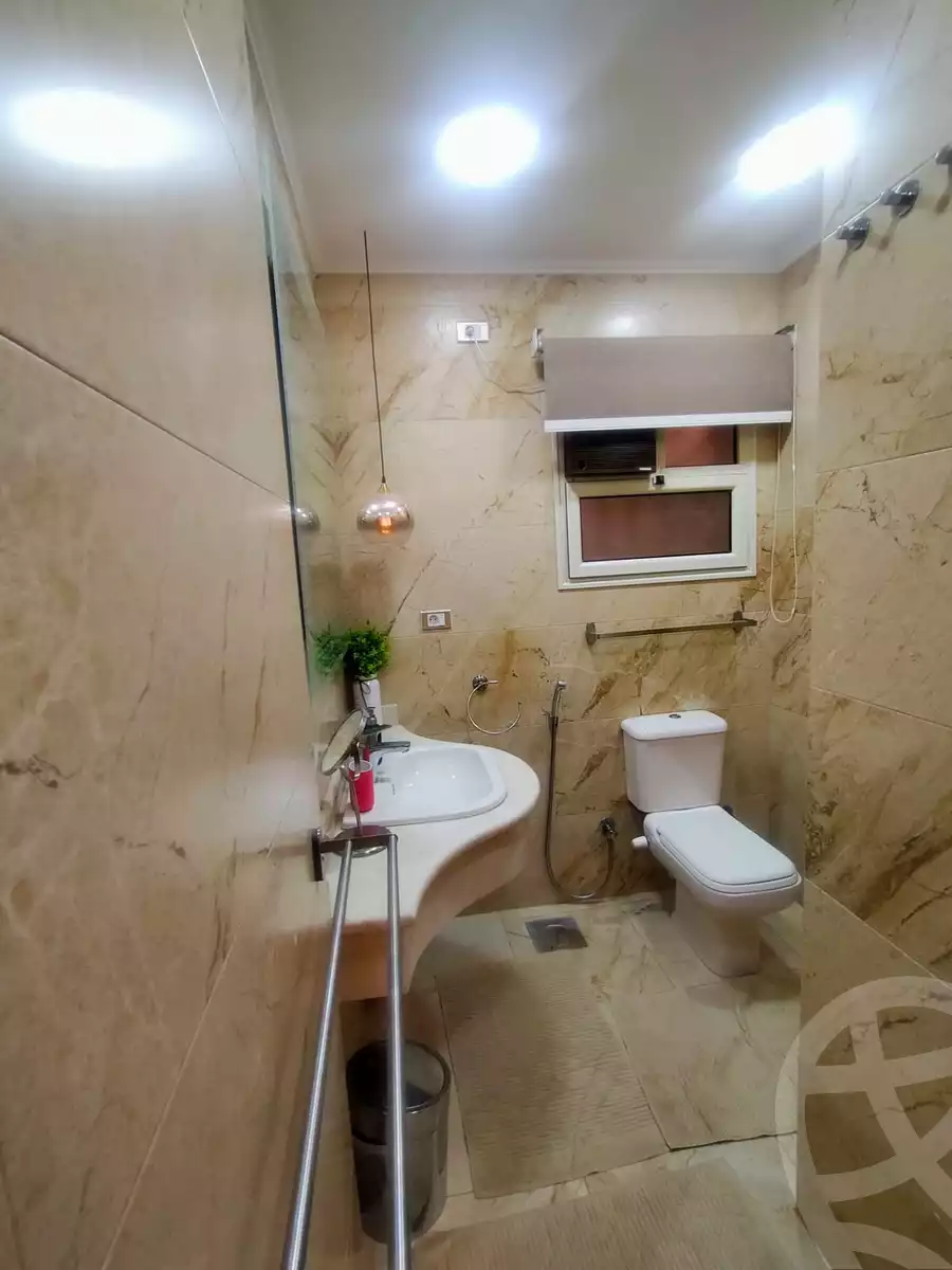 https://aqarmap.com.eg/en/listing/4188859-for-sale-cairo-el-sheikh-zayed-city-compounds-greens