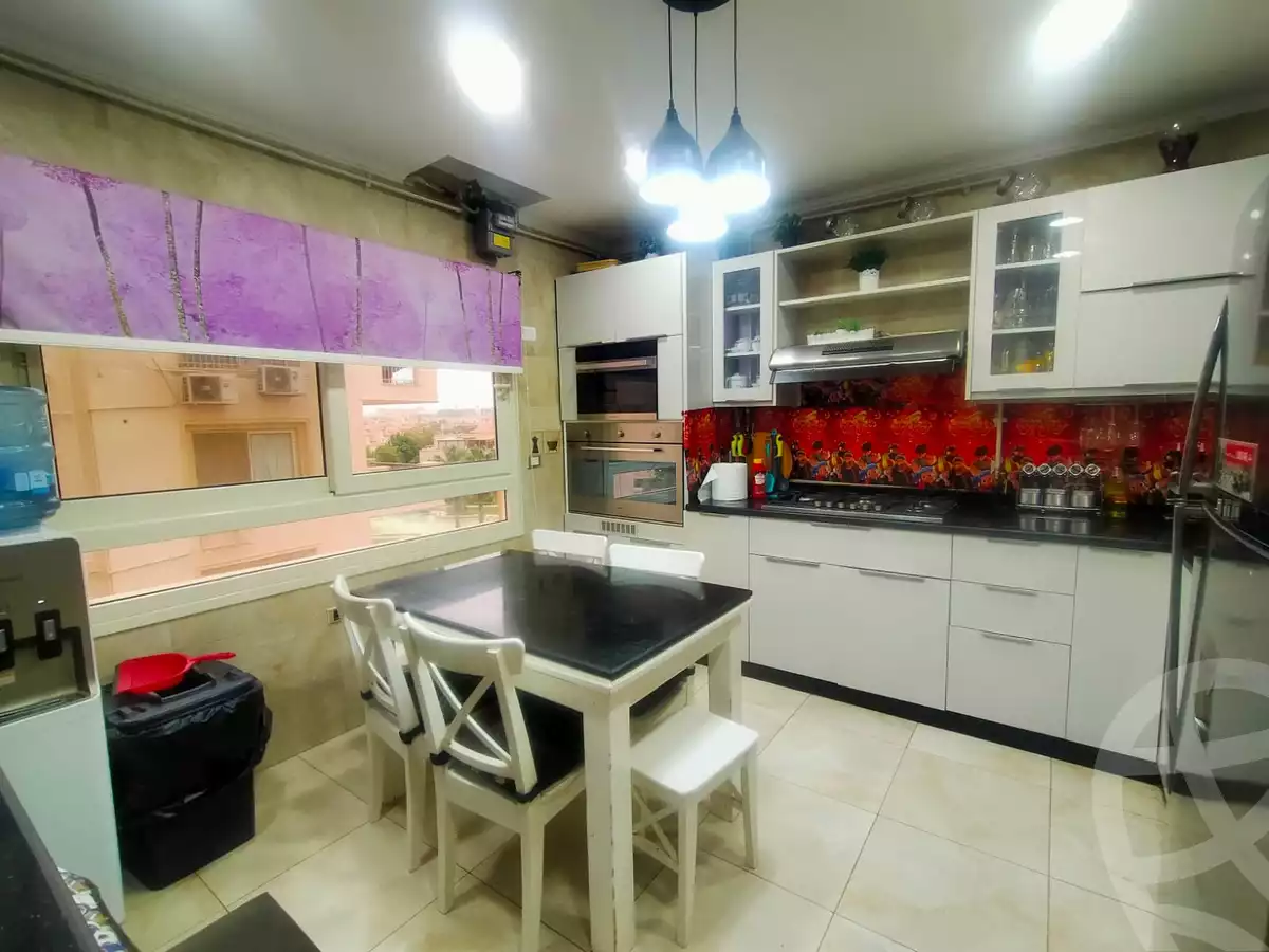 https://aqarmap.com.eg/en/listing/4188859-for-sale-cairo-el-sheikh-zayed-city-compounds-greens
