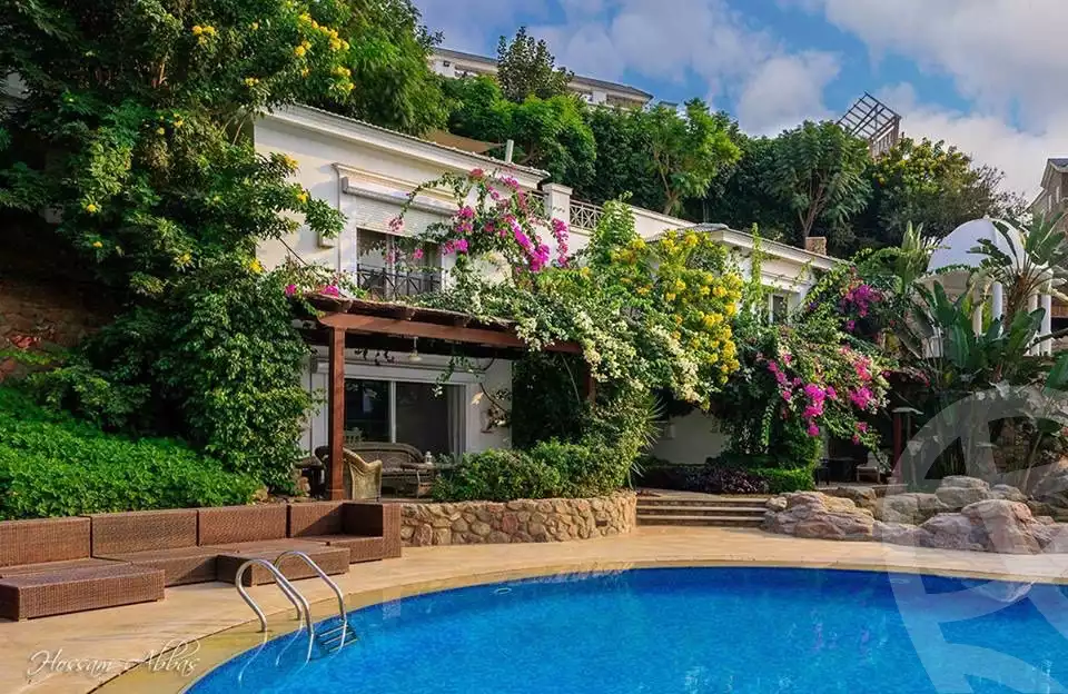 https://aqarmap.com.eg/ar/listing/4189315-for-sale-cairo-new-cairo-compounds-mountain-view-1