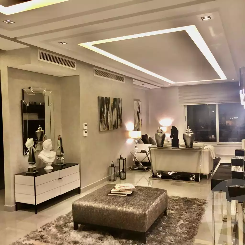 https://aqarmap.com.eg/en/listing/4192008-for-sale-cairo-6th-of-october-compound-palm-parks