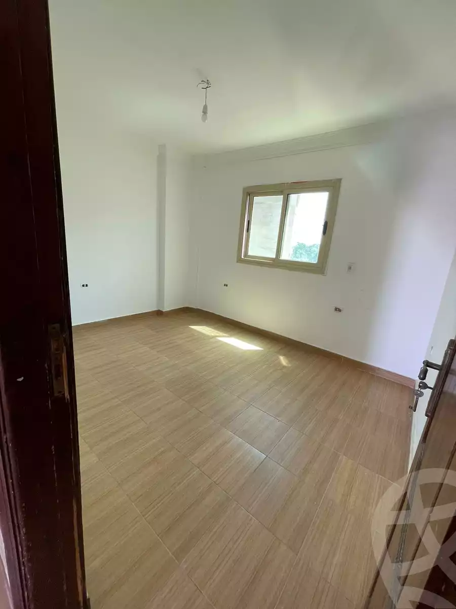 https://aqarmap.com.eg/ar/listing/4192150-for-sale-cairo-el-sheikh-zayed-city-el-hay-elsabeaa-shr-lfndr