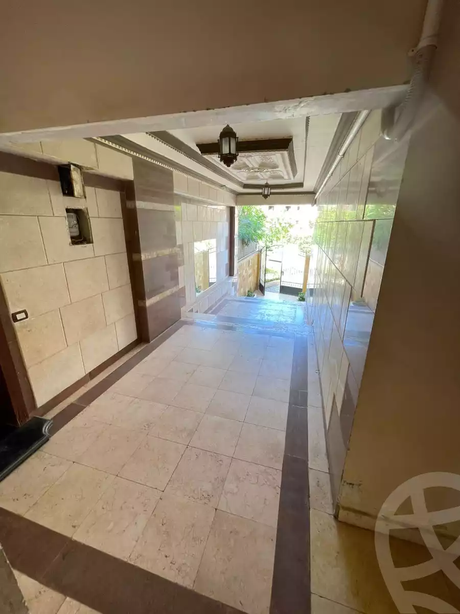 https://aqarmap.com.eg/ar/listing/4192150-for-sale-cairo-el-sheikh-zayed-city-el-hay-elsabeaa-shr-lfndr