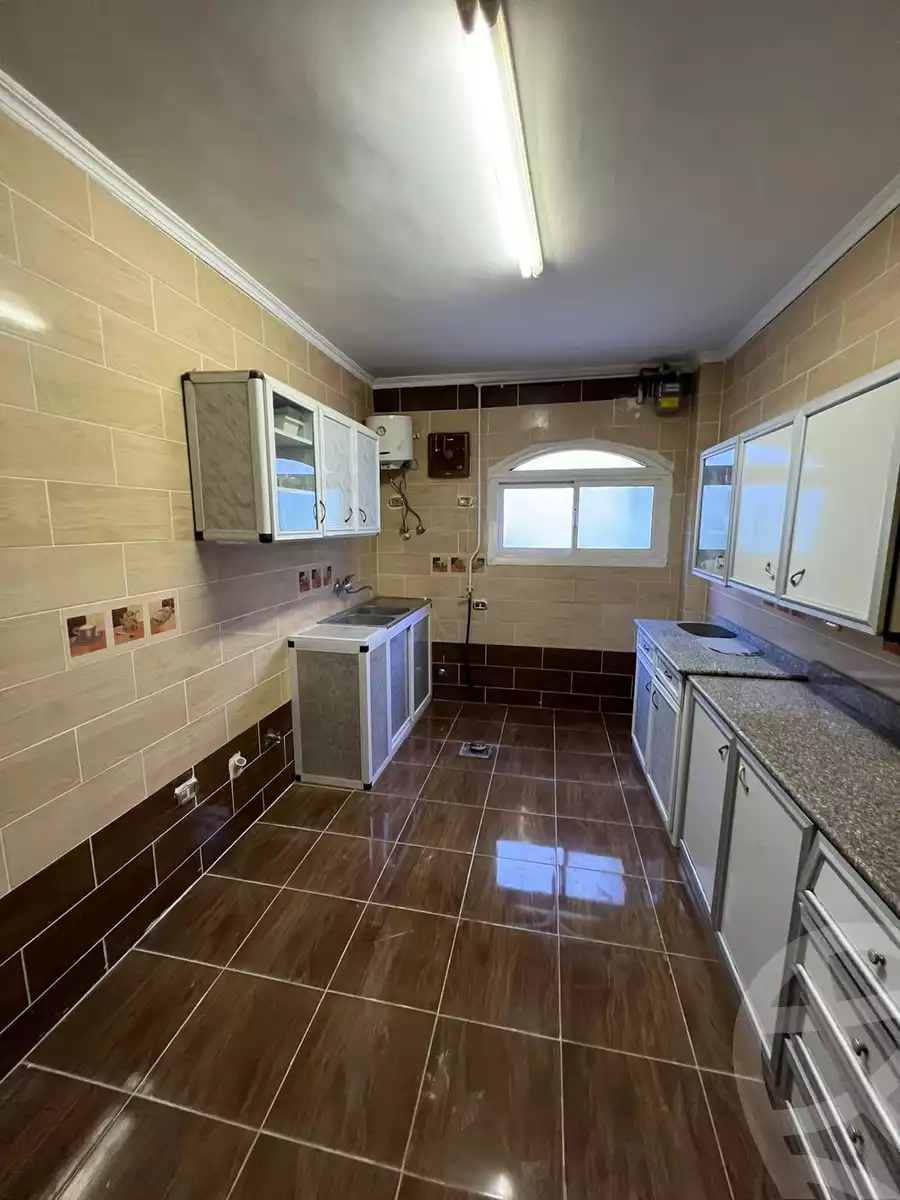 https://aqarmap.com.eg/ar/listing/4193963-for-sale-cairo-el-shorouk-lhy-lthny-grb-neighbourhood-2a-shagaret-al-dor-st