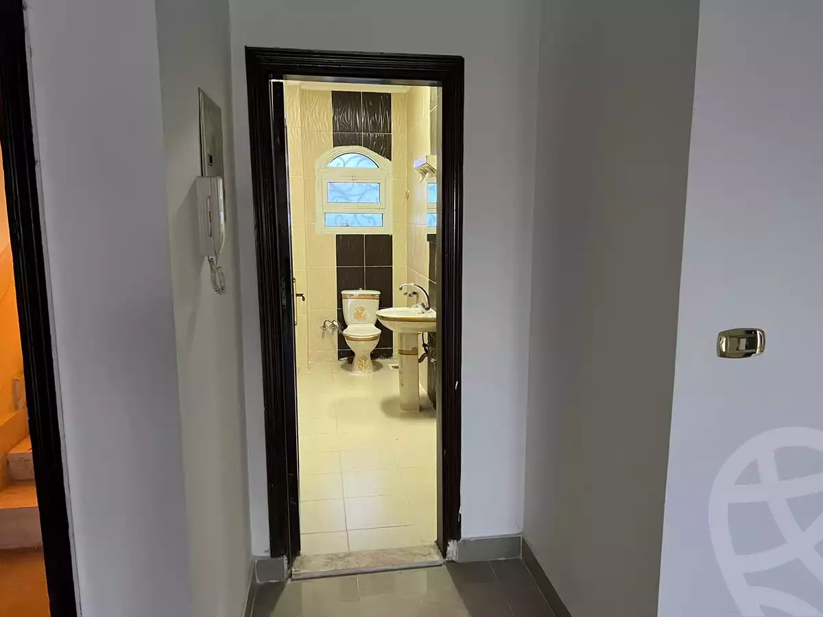 https://aqarmap.com.eg/ar/listing/4193963-for-sale-cairo-el-shorouk-lhy-lthny-grb-neighbourhood-2a-shagaret-al-dor-st