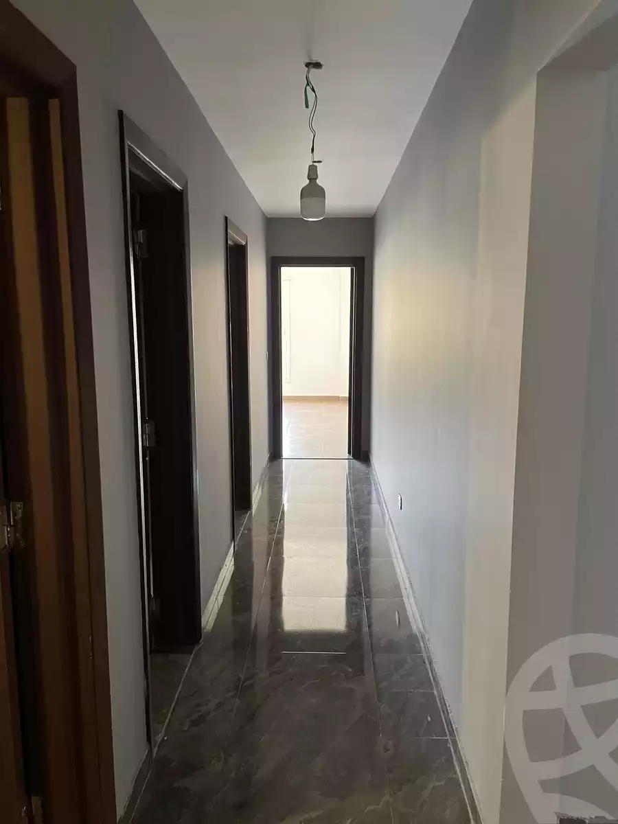 https://aqarmap.com.eg/en/listing/4145910-for-rent-cairo-new-cairo-compounds-hyde-park