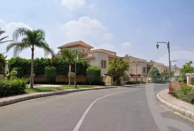 https://aqarmap.com.eg/en/listing/4196414-for-rent-cairo-el-sheikh-zayed-city-compounds-greens