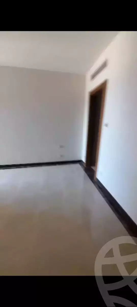https://aqarmap.com.eg/ar/listing/4200784-for-sale-cairo-new-cairo-compounds-nyoum-nyw-kyrw