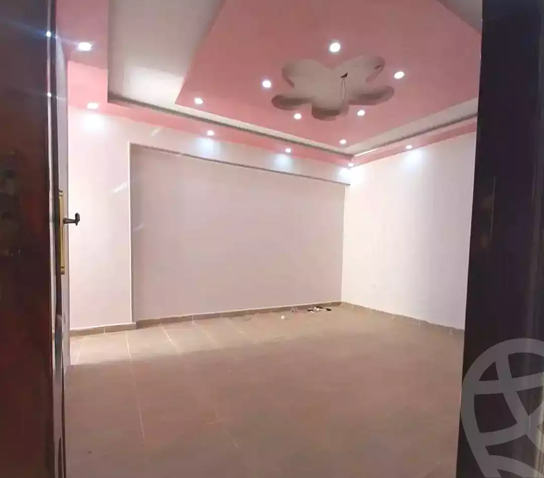 https://aqarmap.com.eg/en/listing/4200921-for-sale-alexandria-el-hanouvel-el-higaz-st