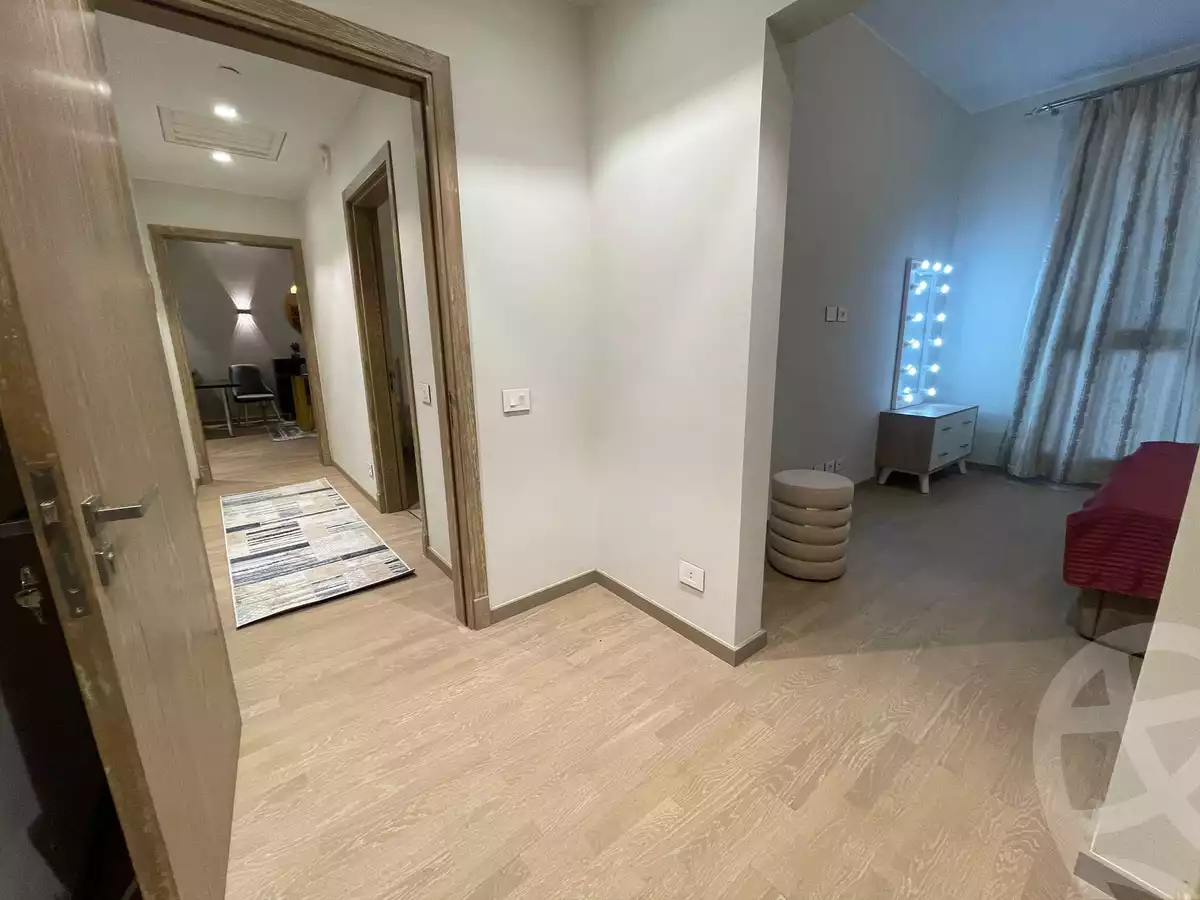 https://aqarmap.com.eg/ar/listing/4201670-for-rent-cairo-6th-of-october-compound-aeon