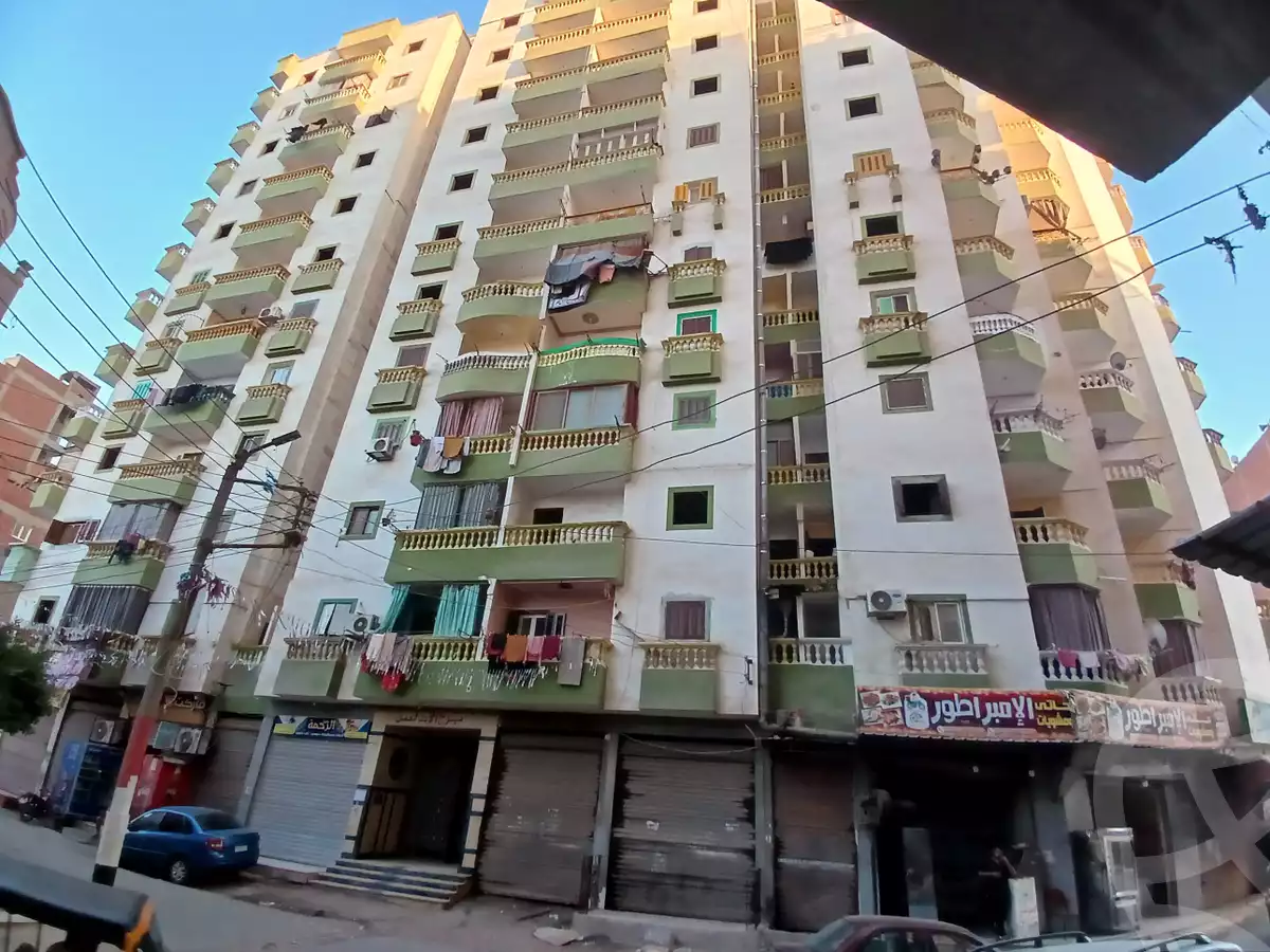 https://aqarmap.com.eg/en/listing/4209327-for-sale-kafr-el-sheikh-kafr-el-sheikh-city-kafr-el-shaikh-city-al-rekaba-al-edarya-st