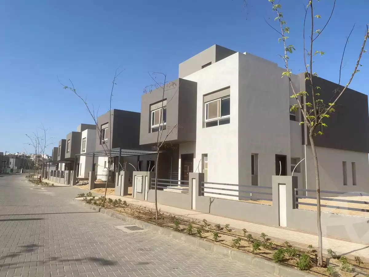 https://aqarmap.com.eg/en/listing/4209731-for-sale-cairo-el-sheikh-zayed-city-compounds-in-sheikh-zayed-etapa