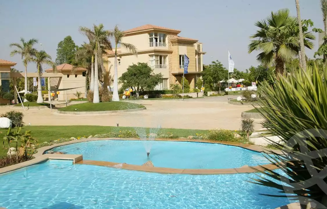 https://aqarmap.com.eg/ar/listing/4209980-for-sale-cairo-el-sheikh-zayed-city-compounds-in-sheikh-zayed-jeera