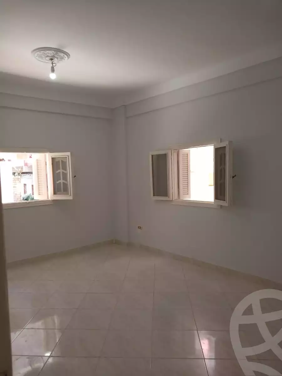https://aqarmap.com.eg/ar/listing/4211590-for-rent-alexandria-l-jmy-bw-ywsf