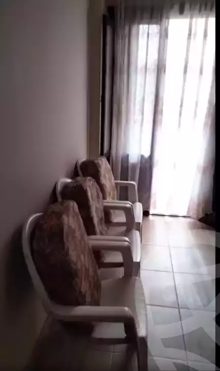 https://aqarmap.com.eg/en/listing/4211878-for-sale-alexandria-el-hanouvel-al-asdakaa-st
