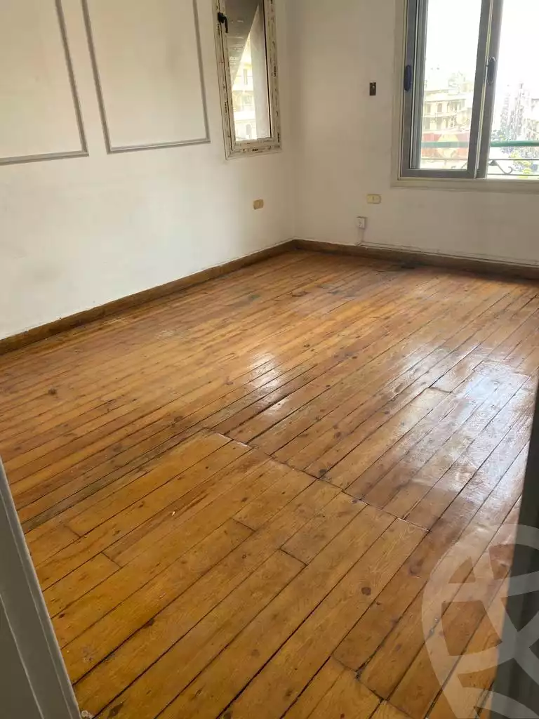https://aqarmap.com.eg/en/listing/4212110-for-rent-cairo-downtown-bab-el-loaa-al-falki-st