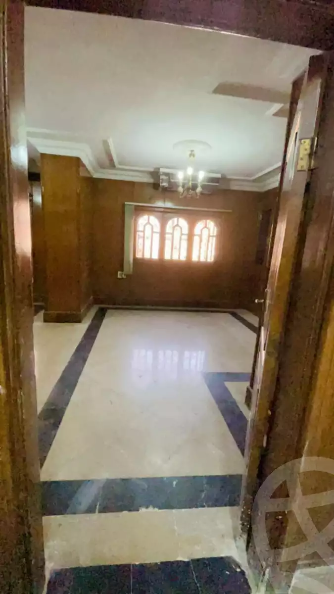 https://aqarmap.com.eg/en/listing/4212142-for-rent-cairo-downtown-bab-el-loaa-magles-al-shaeb-st