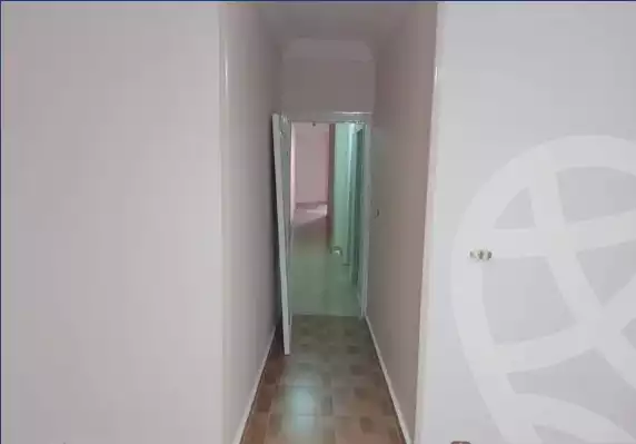 https://aqarmap.com.eg/ar/listing/4214310-for-rent-alexandria-glim-shr-bw-qyr-tryq-lhry