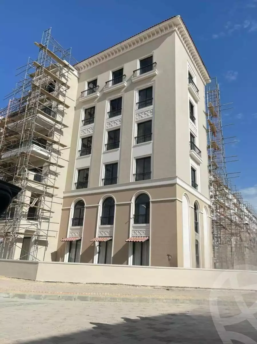 https://aqarmap.com.eg/en/listing/4216728-for-sale-cairo-el-sheikh-zayed-city-compounds-kmbwnd-fyldj-wyst-dr-llttwyr